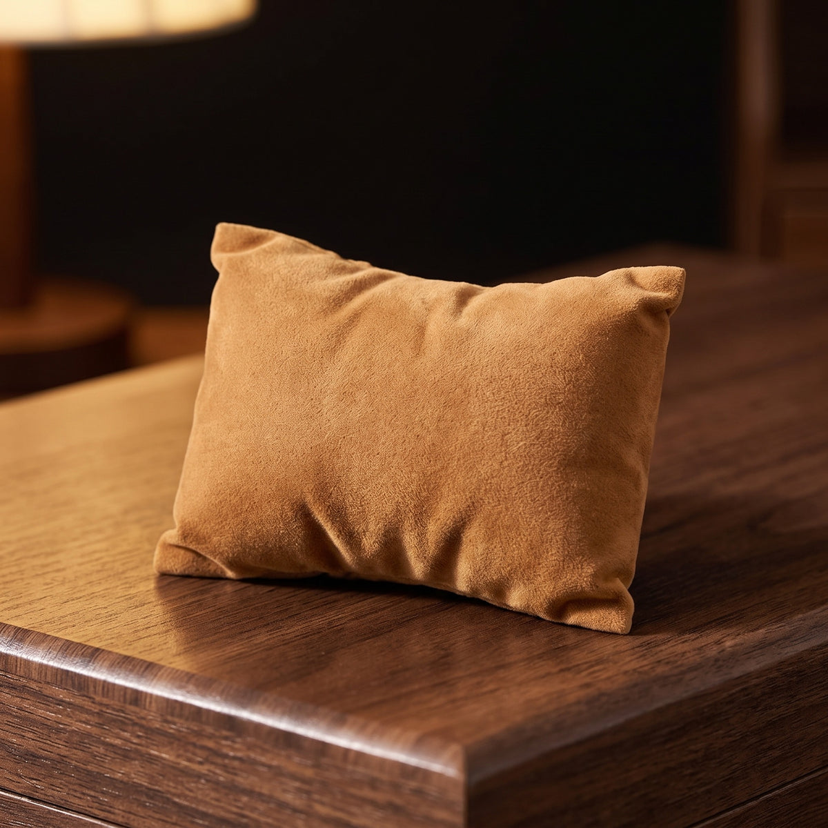 Coussin amovible en suédine camel